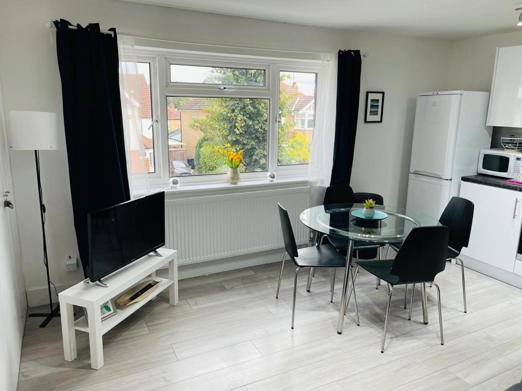 Enfield Chase Apartment Ngoại thất bức ảnh